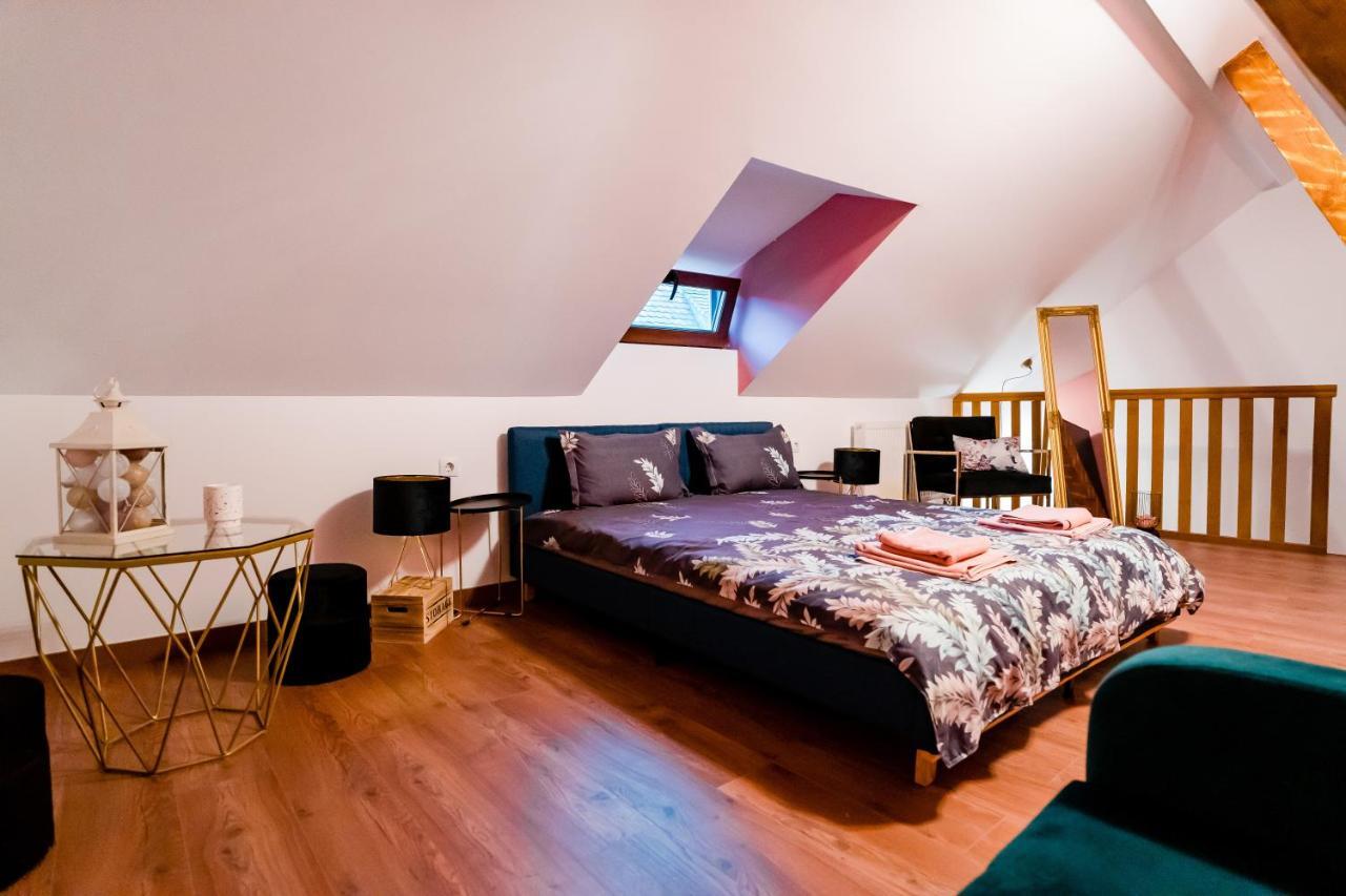 סיביו Galeria Grafit Apartments מראה חיצוני תמונה